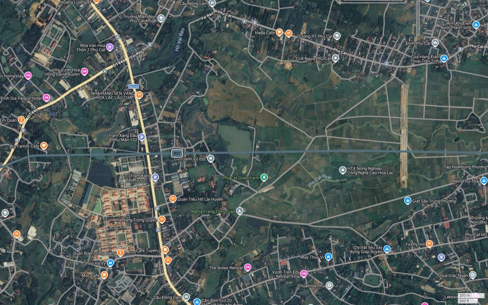 Vị trí có điều kiện đặt ga trên tuyến metro số 17 Hà Nội tại cánh đồng Phú Cát, cạnh HTX Nông Nghiệp Công Nghệ Cao Hòa Lạc và Trường PT Phú Cát